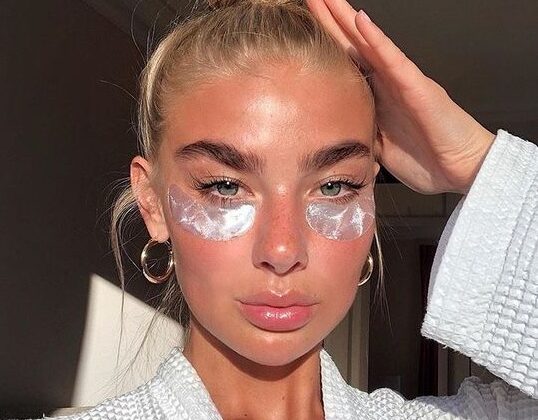 DARK CIRCLES? LET'S TALK. EYEPATCH