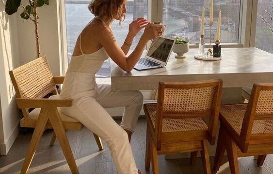WHAT DO YOU NEED TO BECOME A FREELANCER? FREELANCER