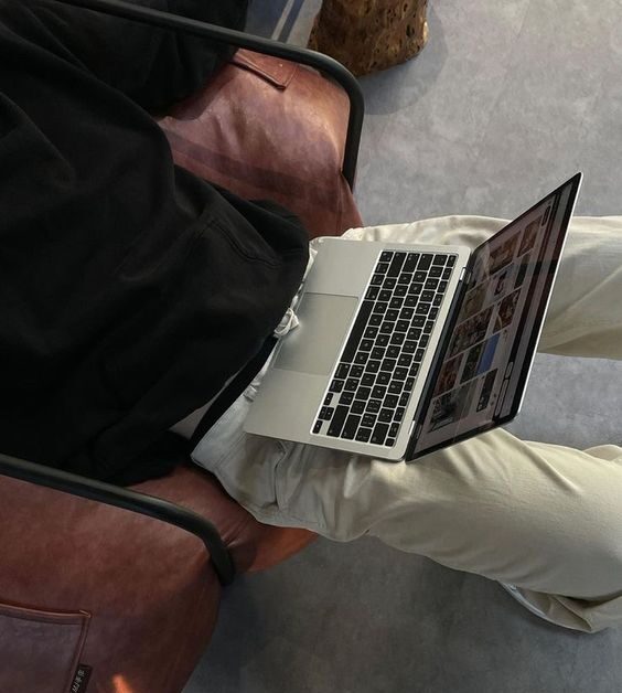 5 WAYS TO BEAT PROCRASTINATION AND GET THINGS DONE ! 30bf02f842179af63d03b356912a46be