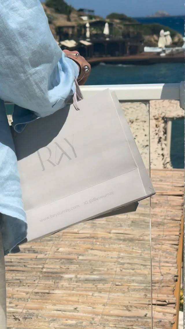 جاهزين للصيف ؟؟
Get your Summer vacation essentials by Ray ☀️🌴
Link in bio 🔗